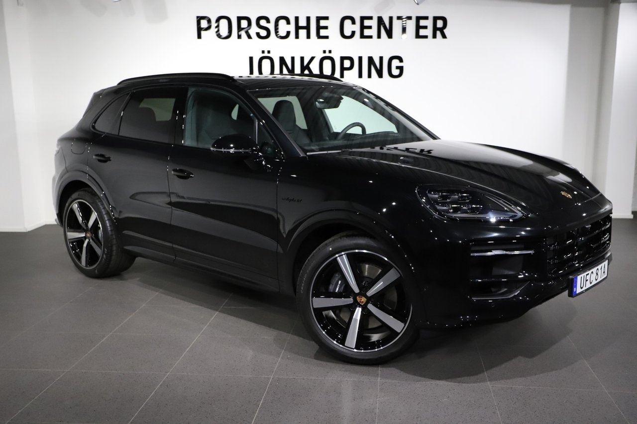 Porsche Cayenne E-Hybrid 470 hk 2026, bild 6/21