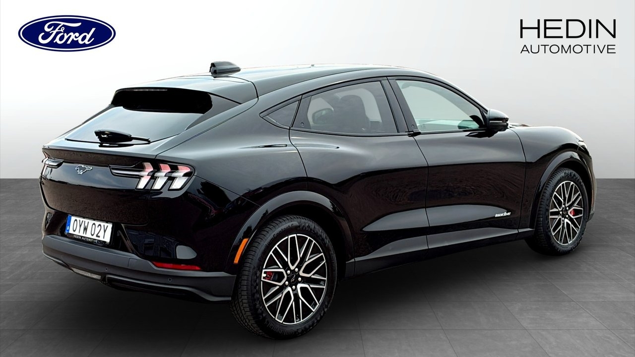 Ford Mustang Mach-E 2025, bild 2/10