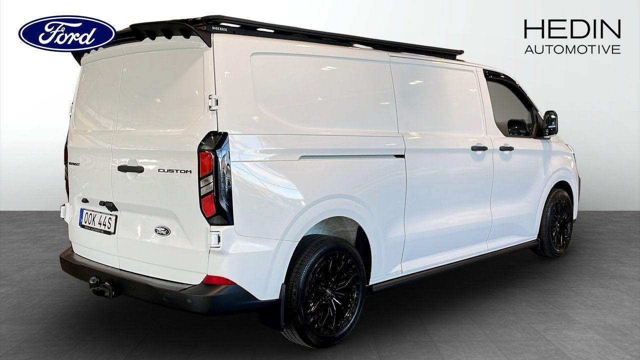 Ford Custom 2026, bild 2/13