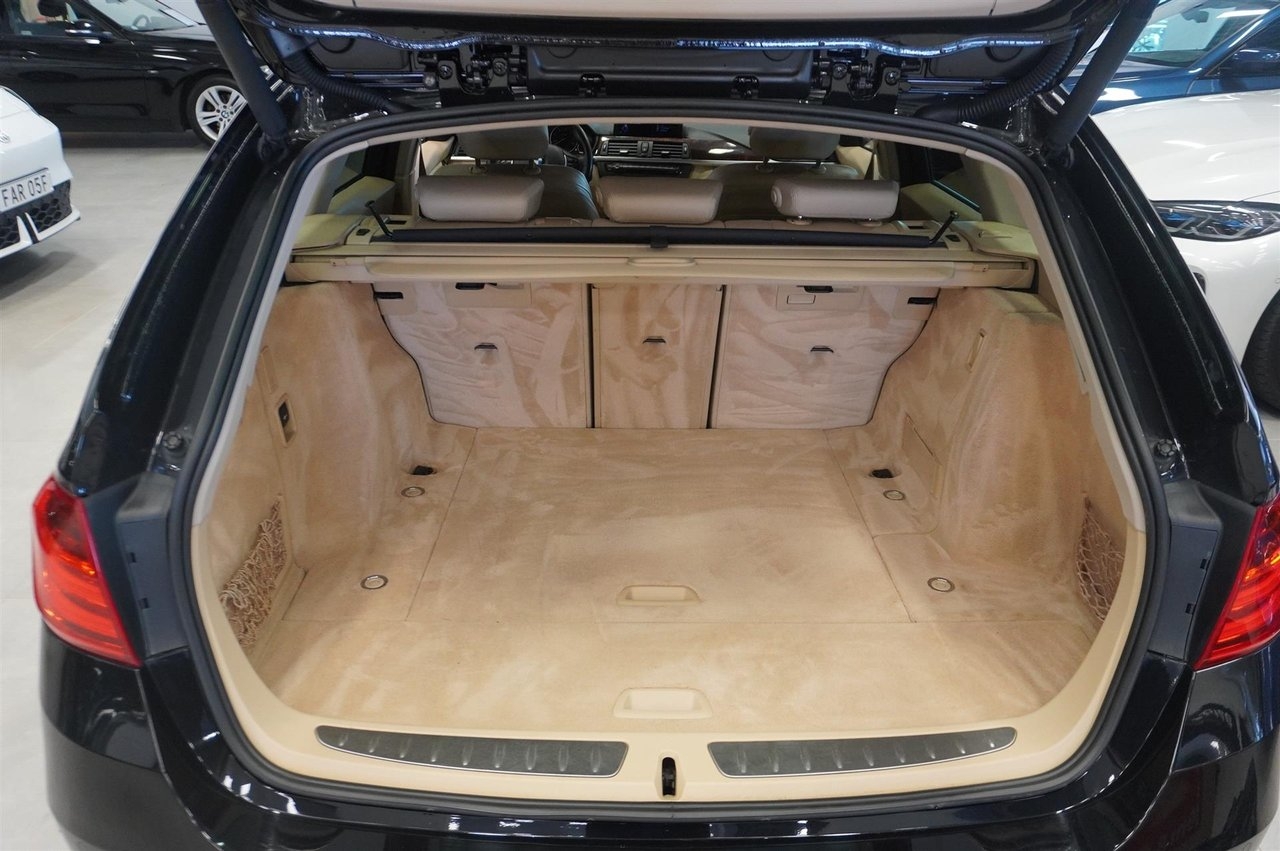 BMW 330 2013, bild 6/25