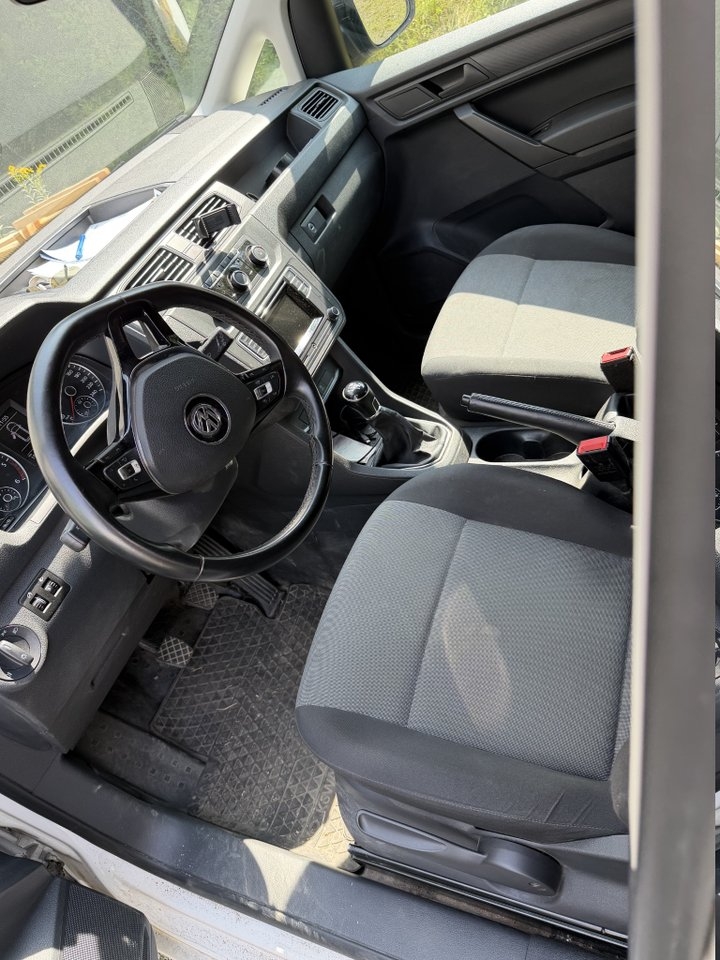 Volkswagen Caddy Van 2.0 TDI BMT Euro 6 2019, bild 6/8