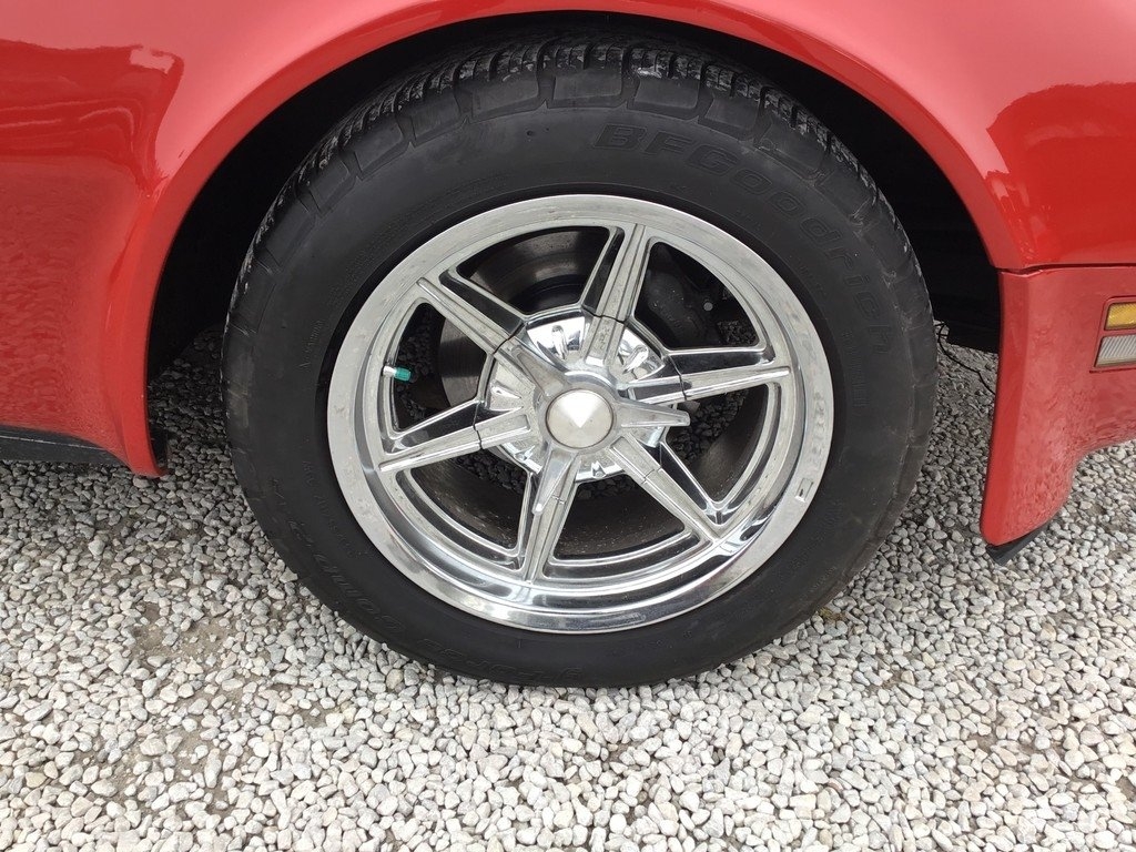 Chevrolet Corvette 1981, bild 3/10