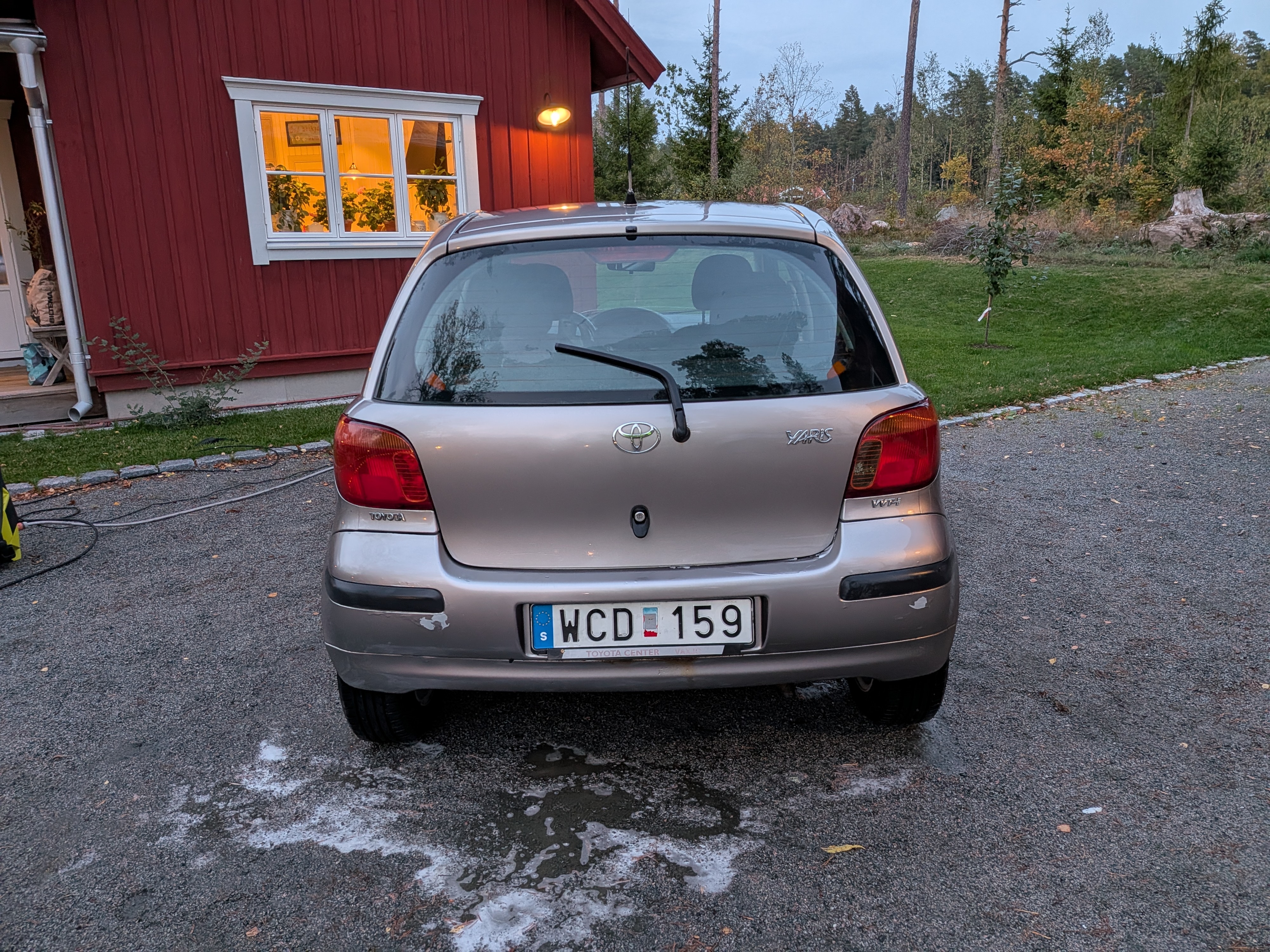 Toyota Yaris 1.0 2004, bild 4/8