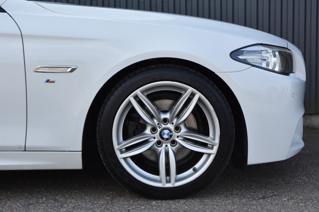 BMW 520 d xDrive Touring M Sport 2017, bild 4/10