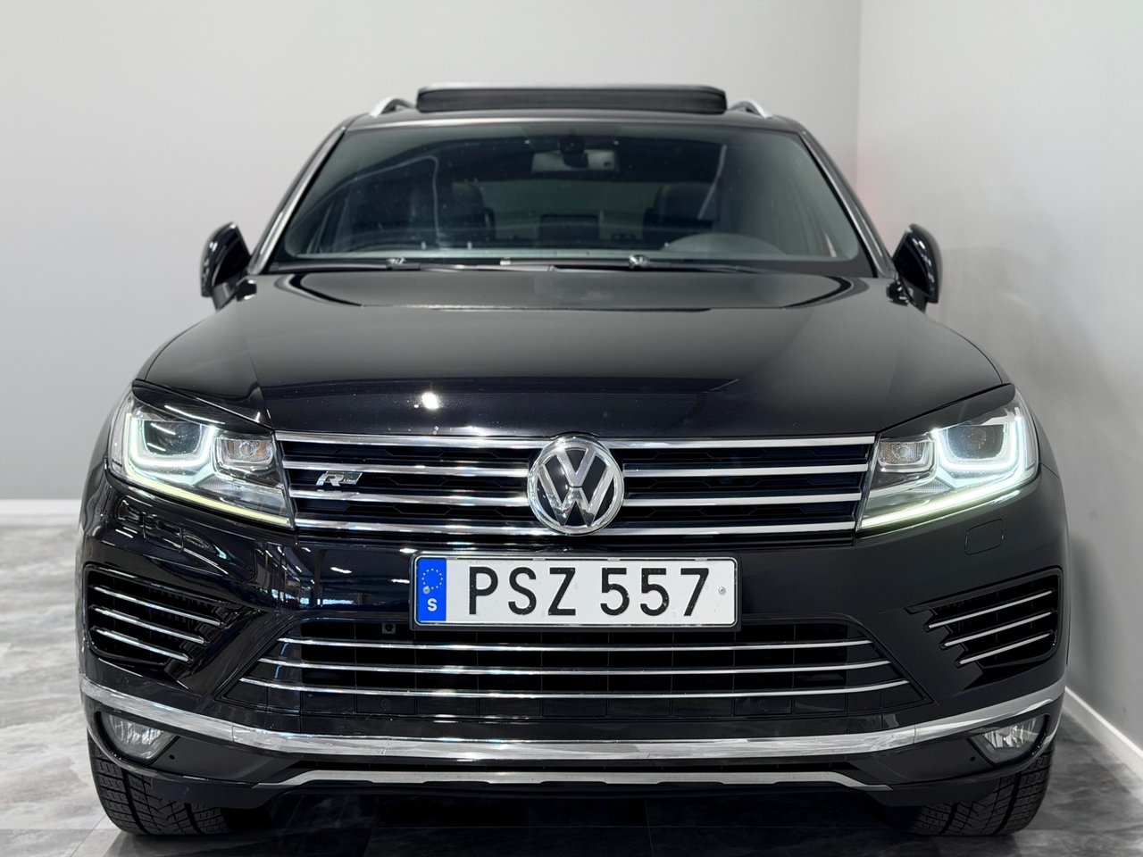Volkswagen Touareg 2015, photo 3/10