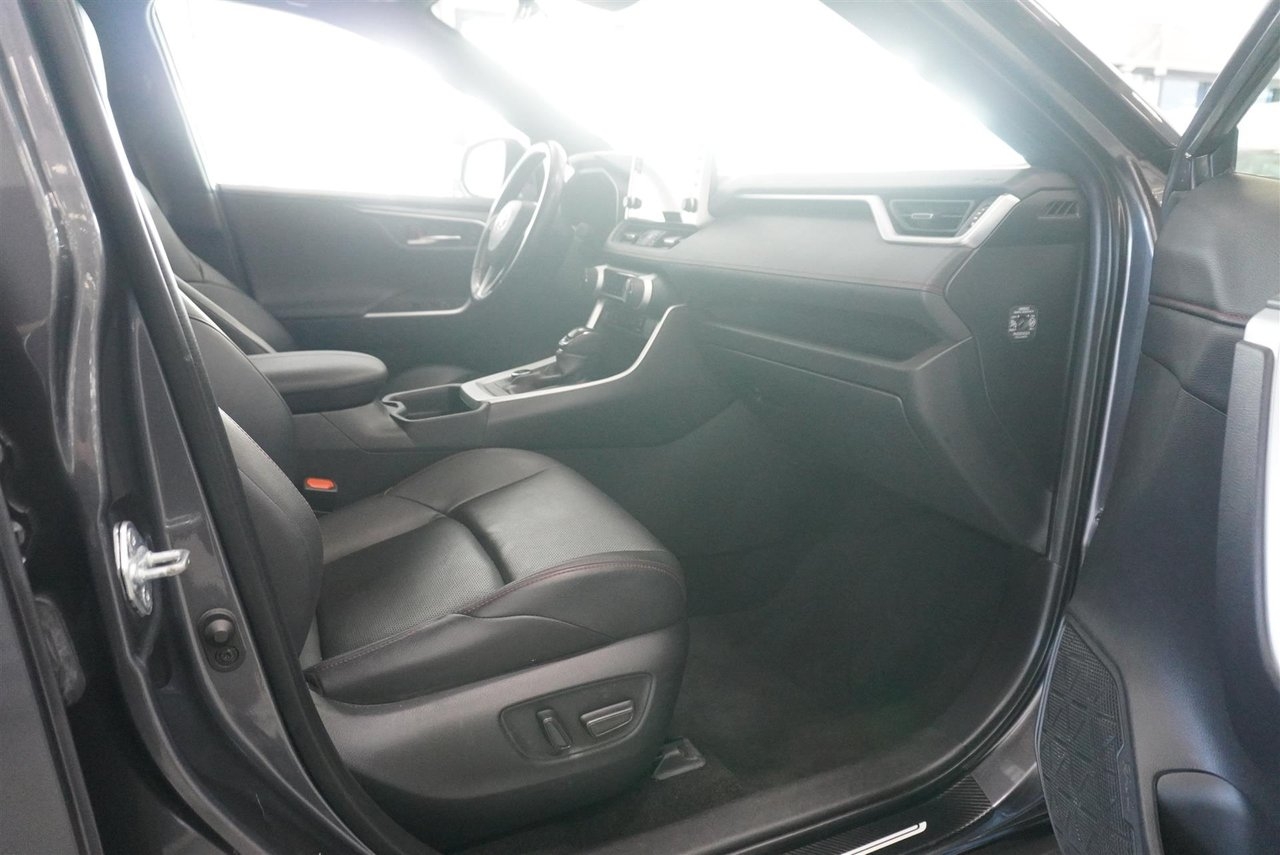 Toyota RAV4 Plug-In 2021, bild 6/9