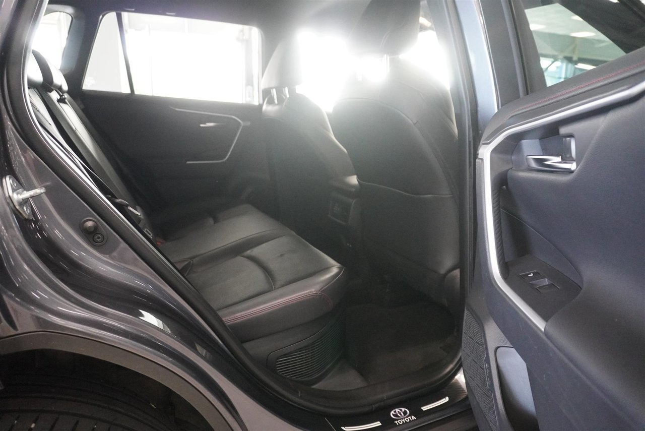 Toyota RAV4 Plug-In 2021, bild 7/9