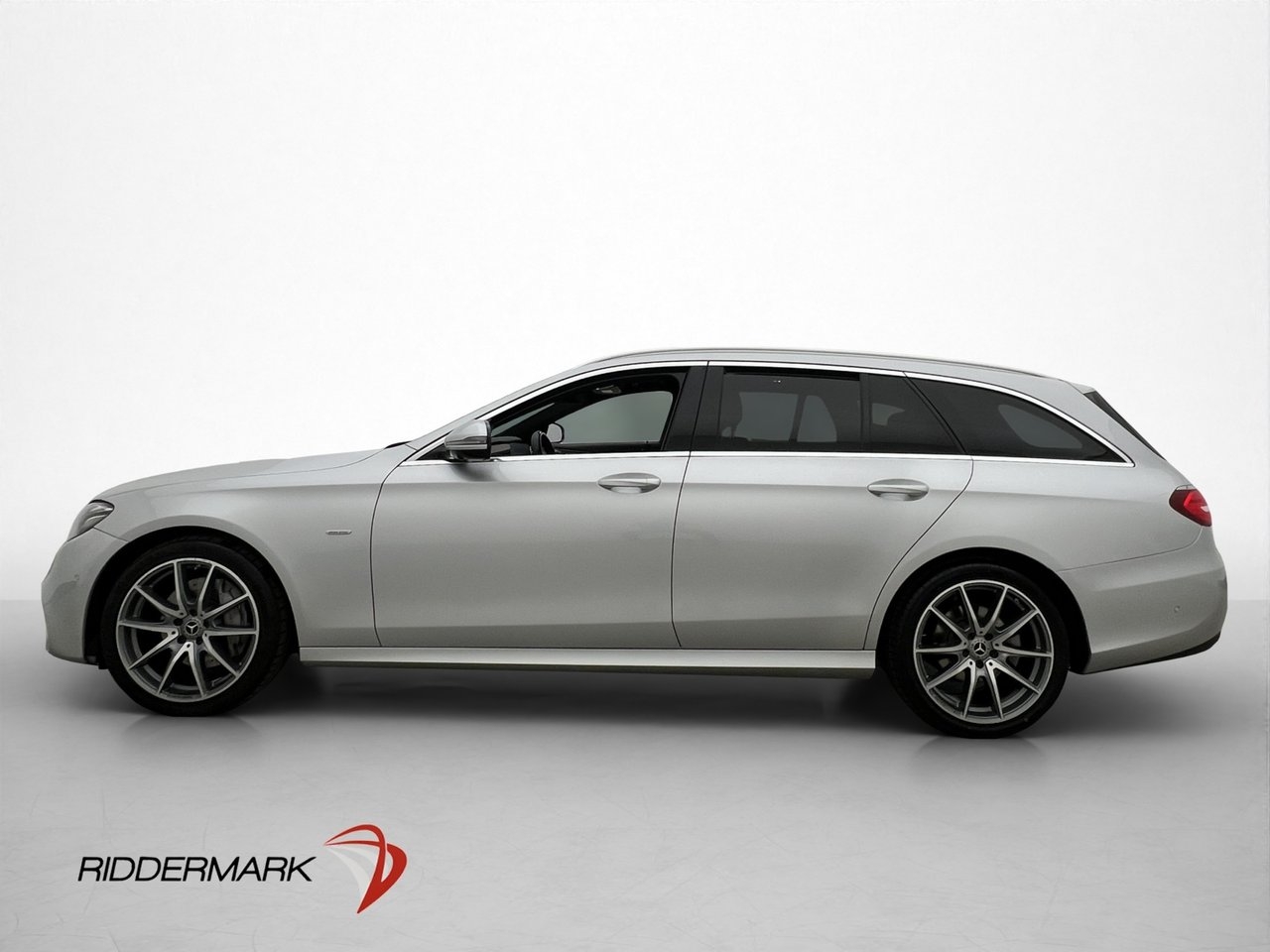 Mercedes-Benz E 2020, bild 4/36