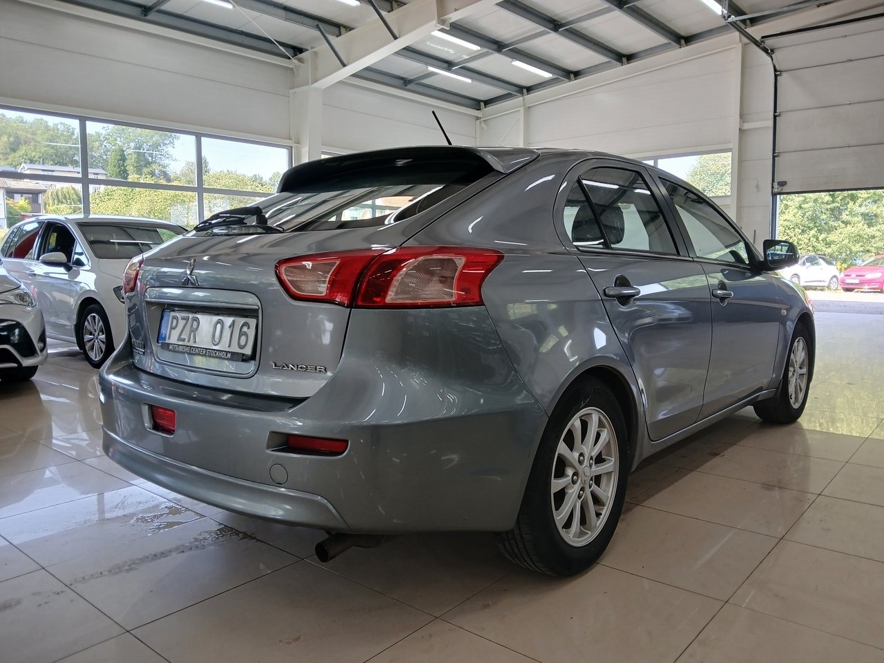 Mitsubishi Lancer 2014, bild 5/10