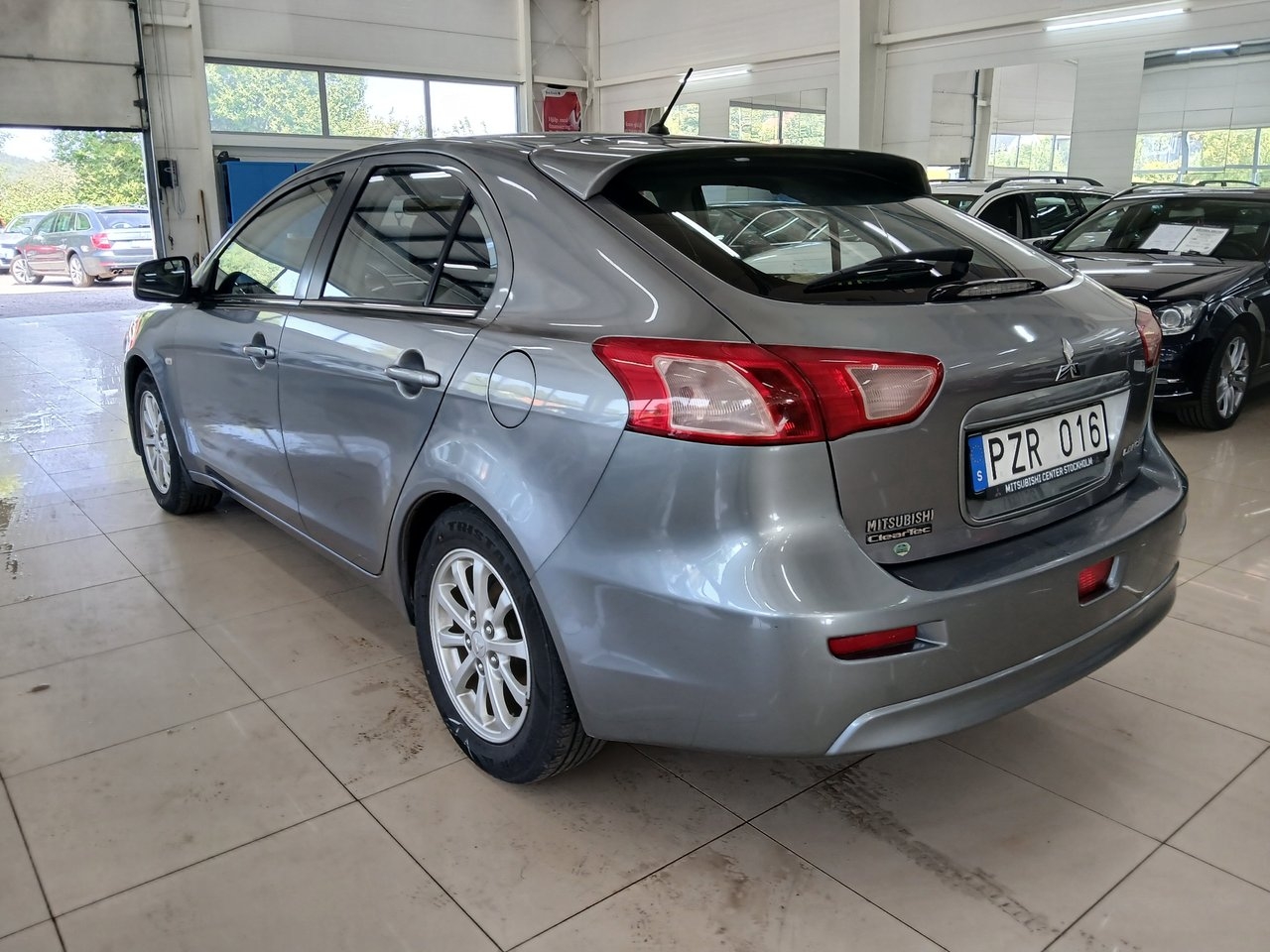 Mitsubishi Lancer 2014, bild 7/10