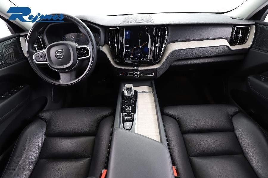 Volvo XC60 2021, bild 2/34
