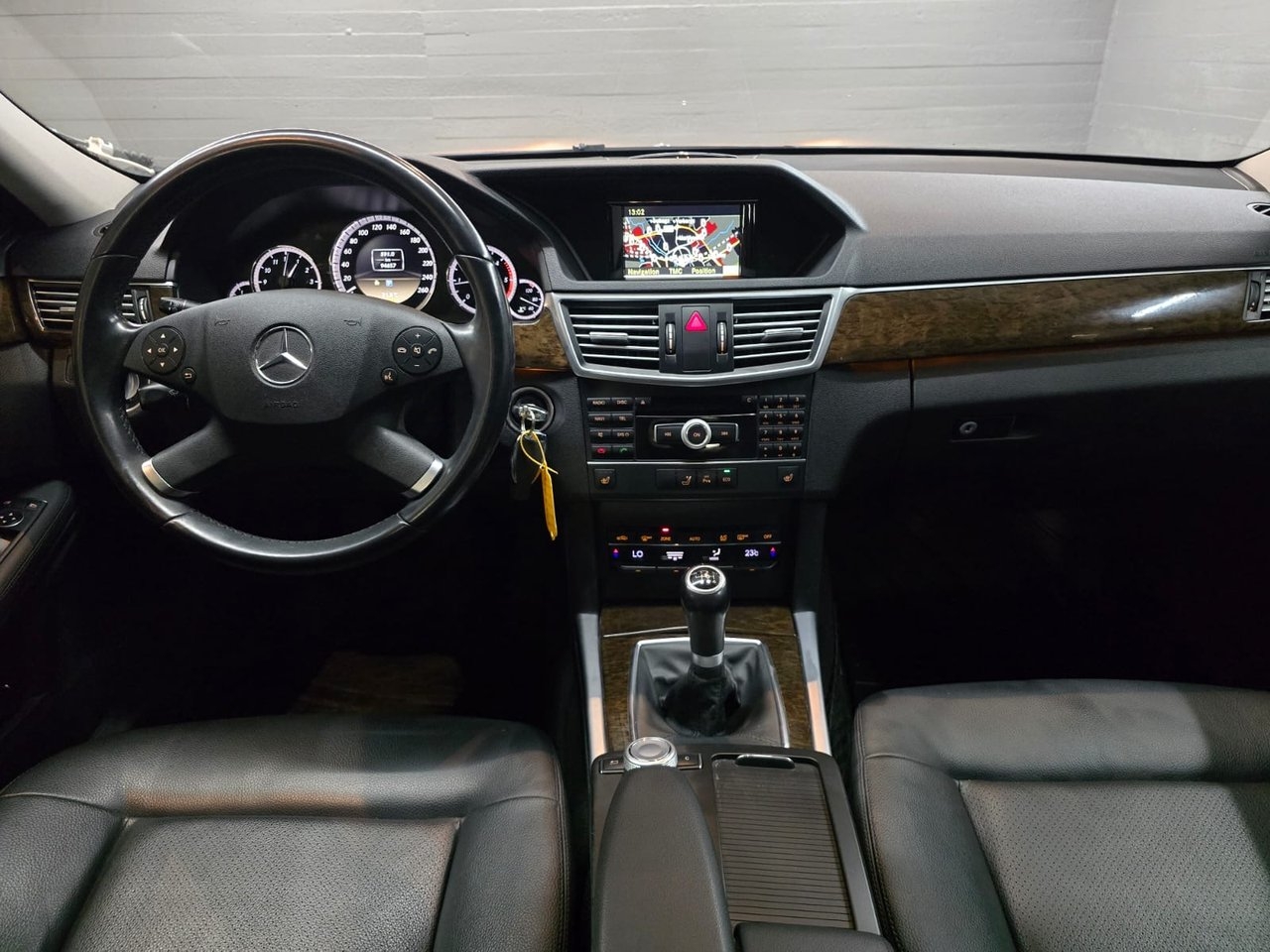 Mercedes-Benz E 2013, bild 7/12