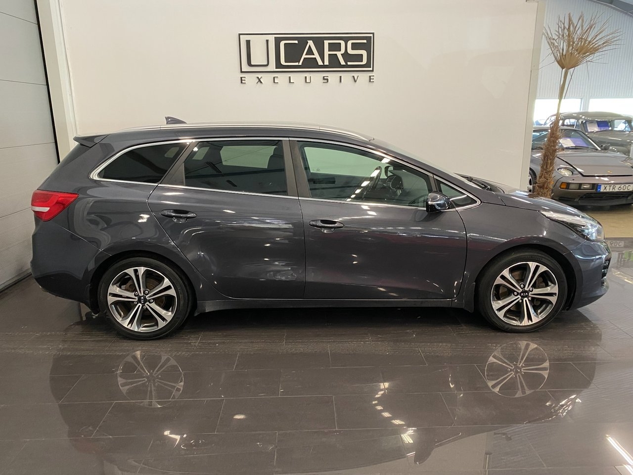 Kia Ceed 2018, bild 2/10
