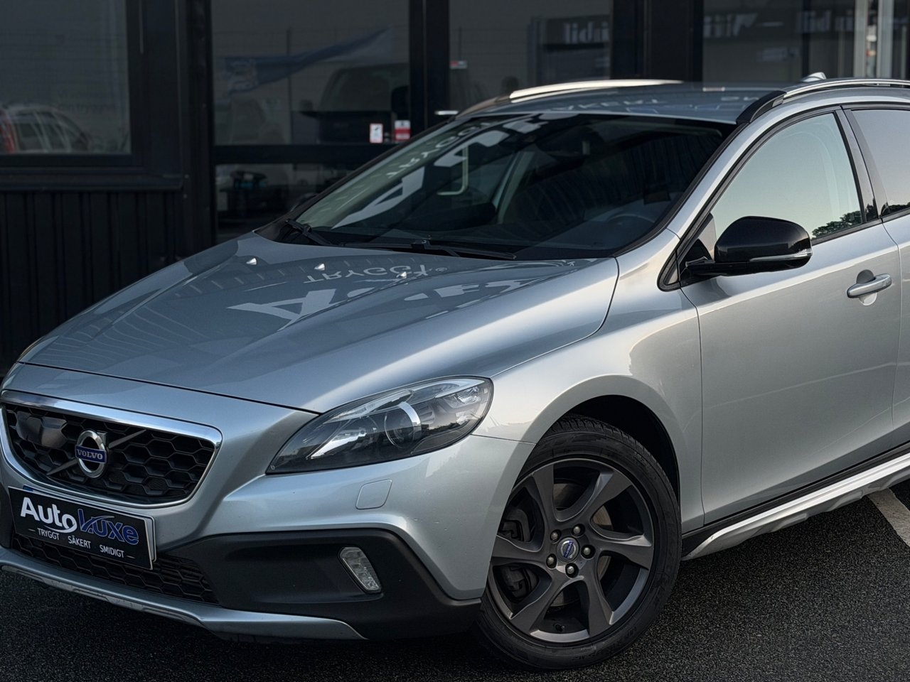 Volvo V40 Cross Country 2013, bild 2/27