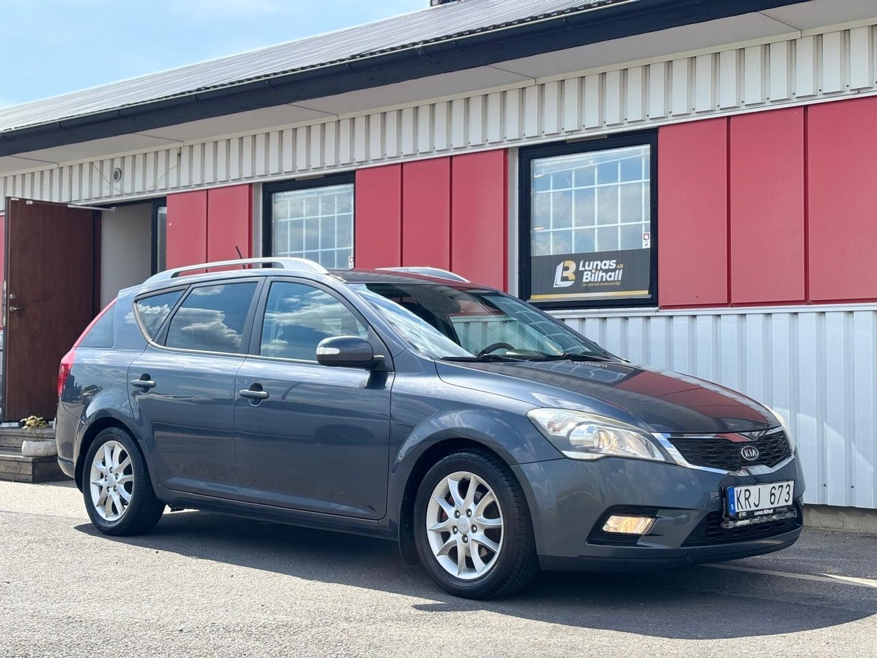Kia Ceed 2010, bild 5/16