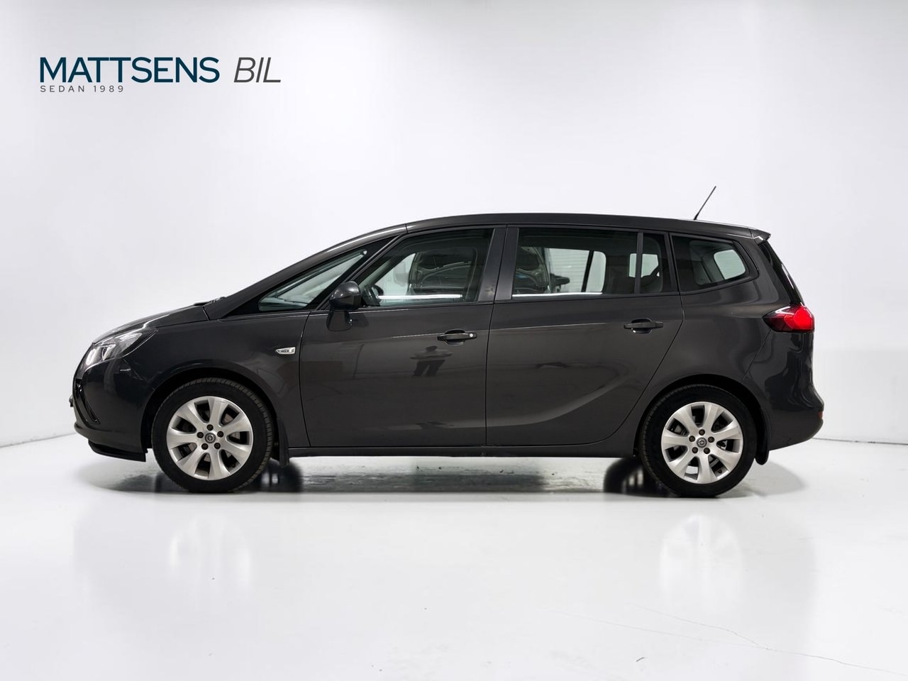 Opel Zafira Tourer 2016, kuva 3/10