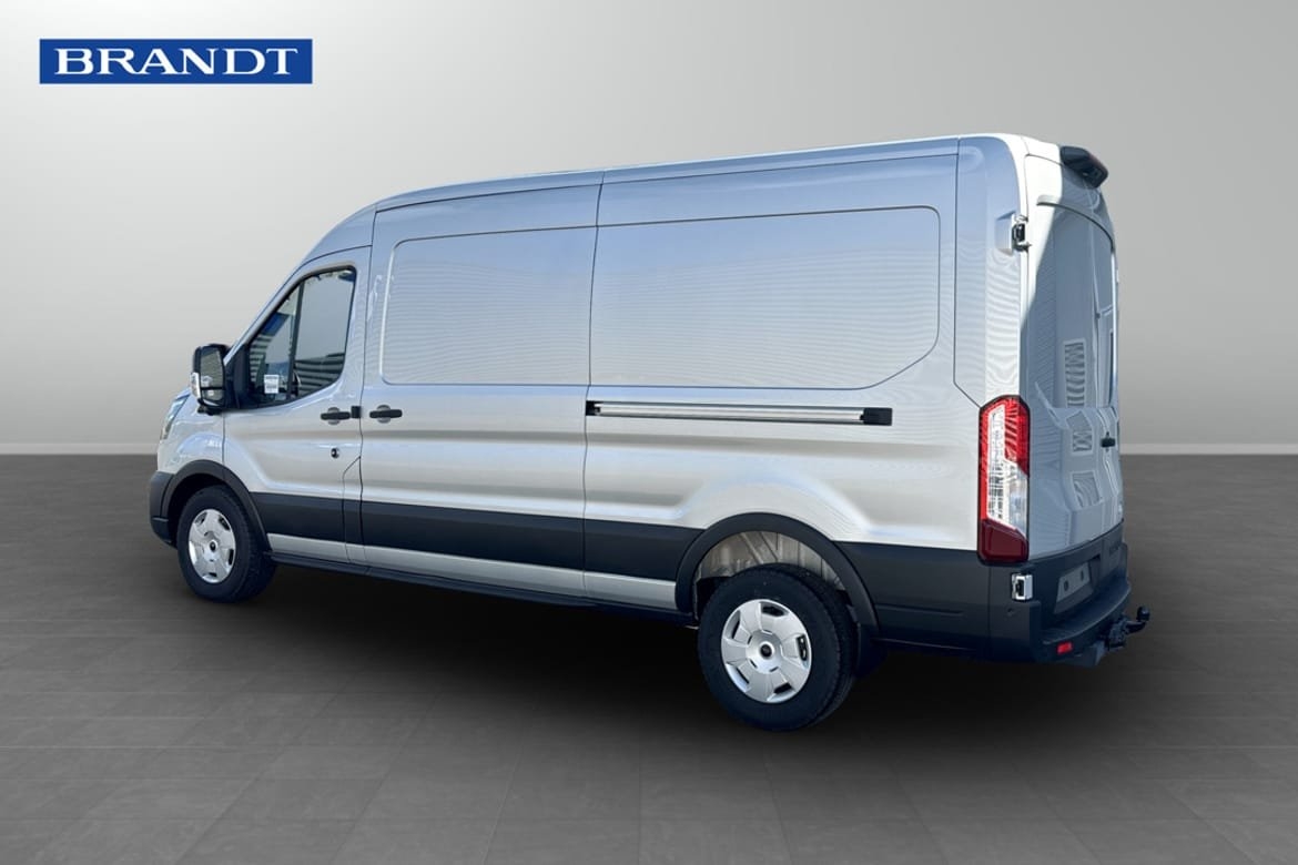 Ford Transit 2026, bild 2/7