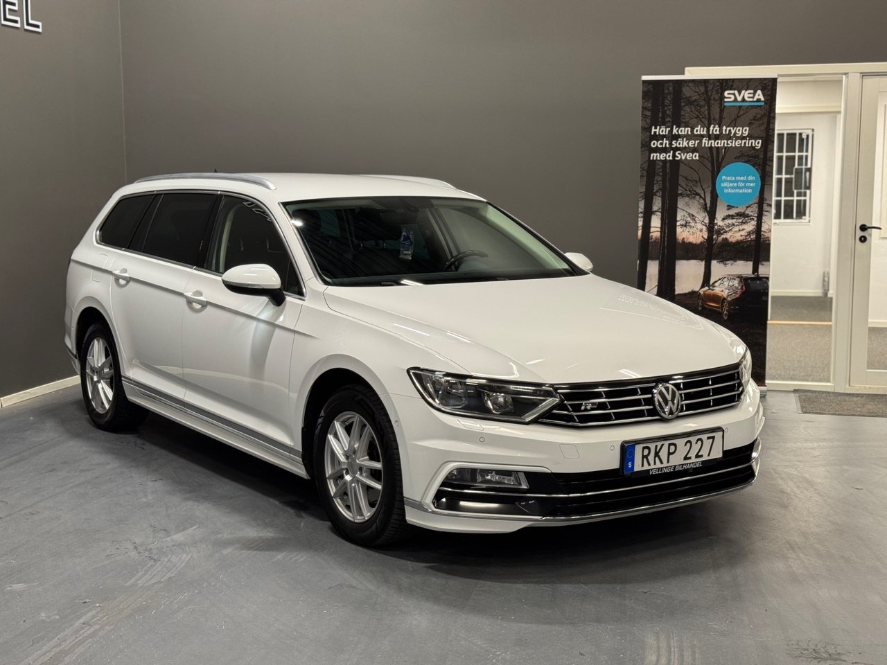 Volkswagen Passat 2018, bild 2/10