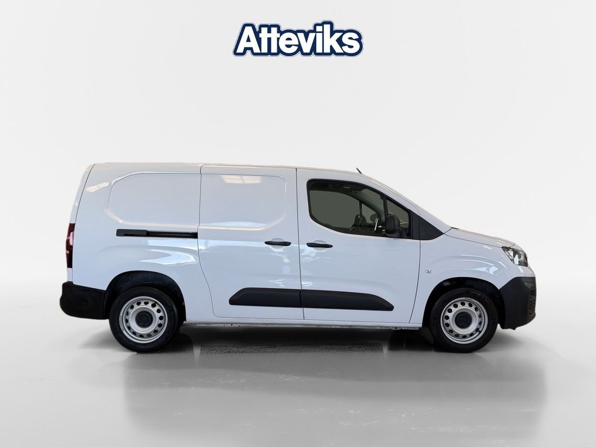 Fiat Doblo L2 Lång 2023, bild 2/23