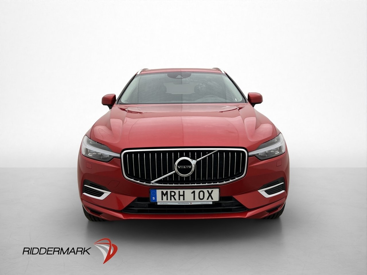 Volvo XC60 2021, bild 2/37