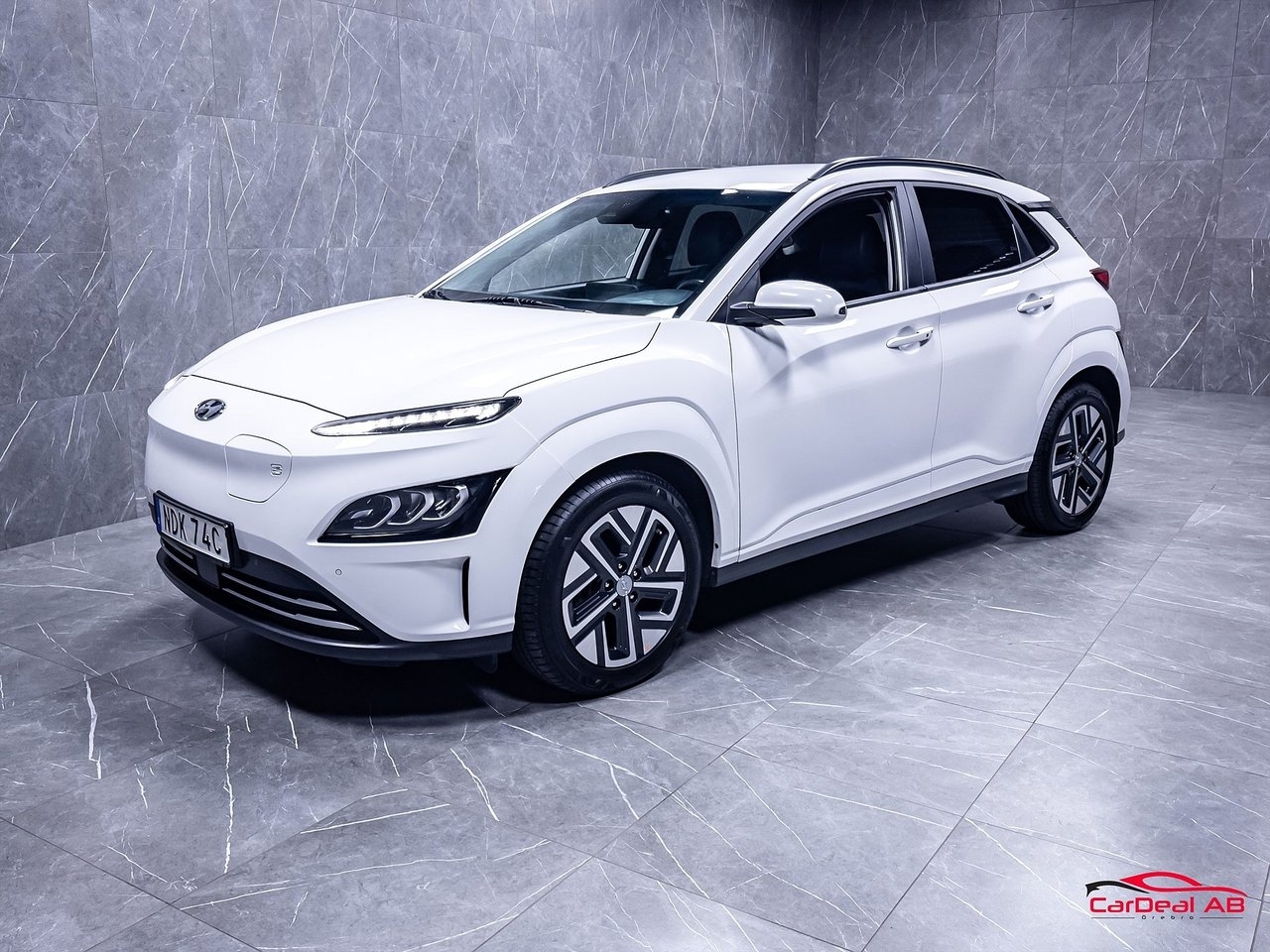 Hyundai Kona 64 kWh 204hk 2022, bild 3/30