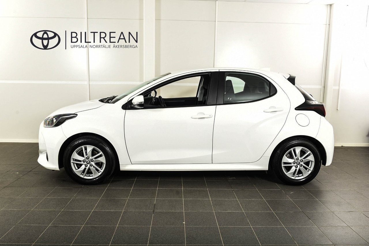 Toyota Yaris 2023, bild 2/10