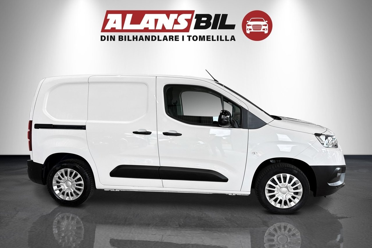 Toyota Proace City 2023, bild 2/9