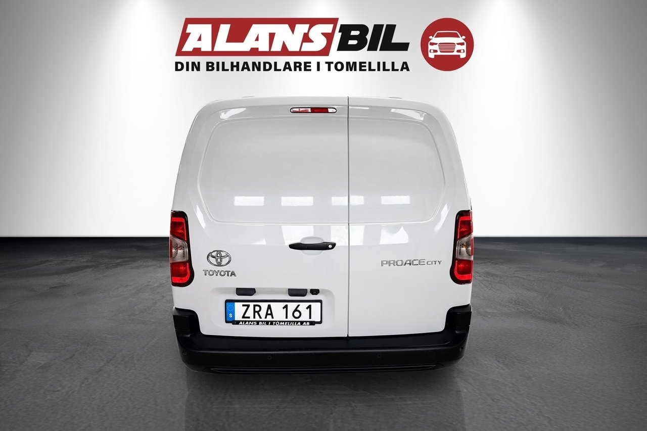 Toyota Proace City 2023, bild 4/9