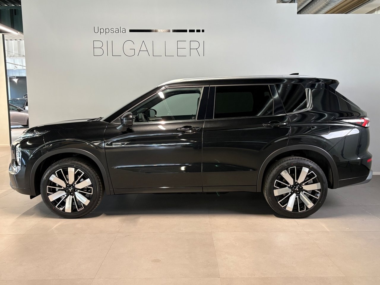 Mitsubishi Outlander Instyle PHEV 4WD 2026, bild 2/10