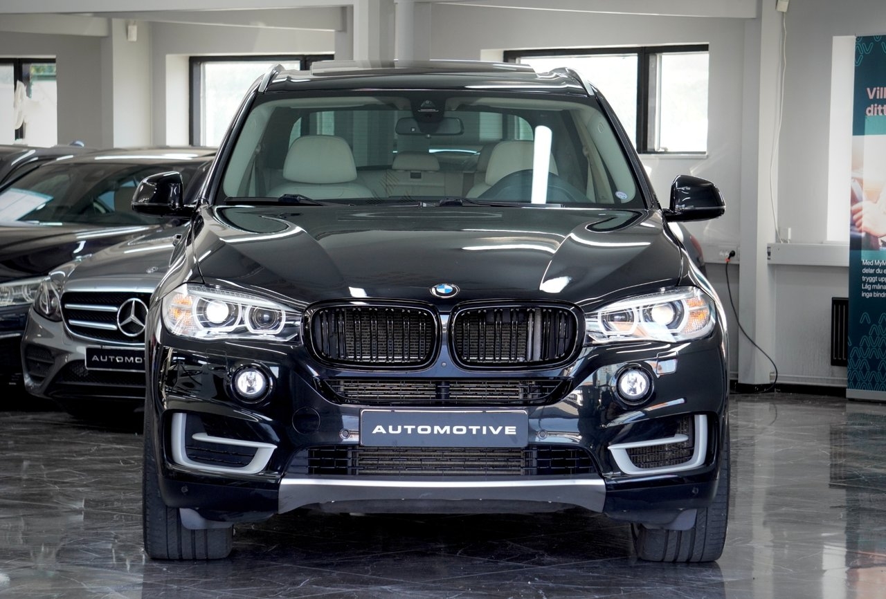 BMW X5 xDrive40e 313hk Pano 360° H/K 2017, kuva 2/10