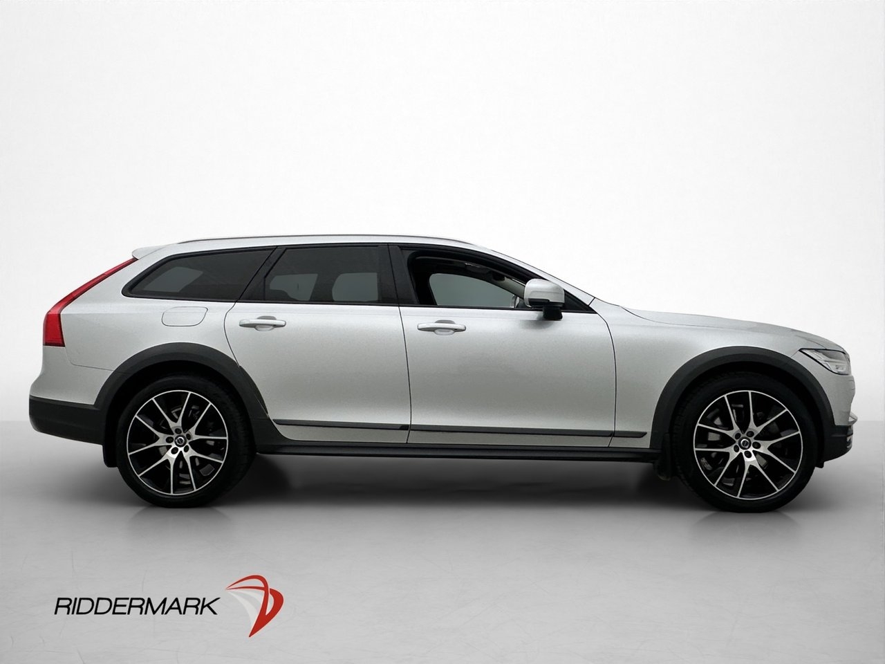 Volvo V90 Cross Country 2019, bild 4/38