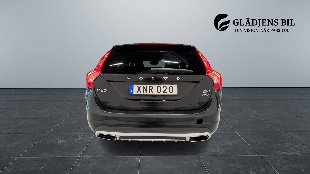 Volvo V60 Cross Country 2016, bild 6/10