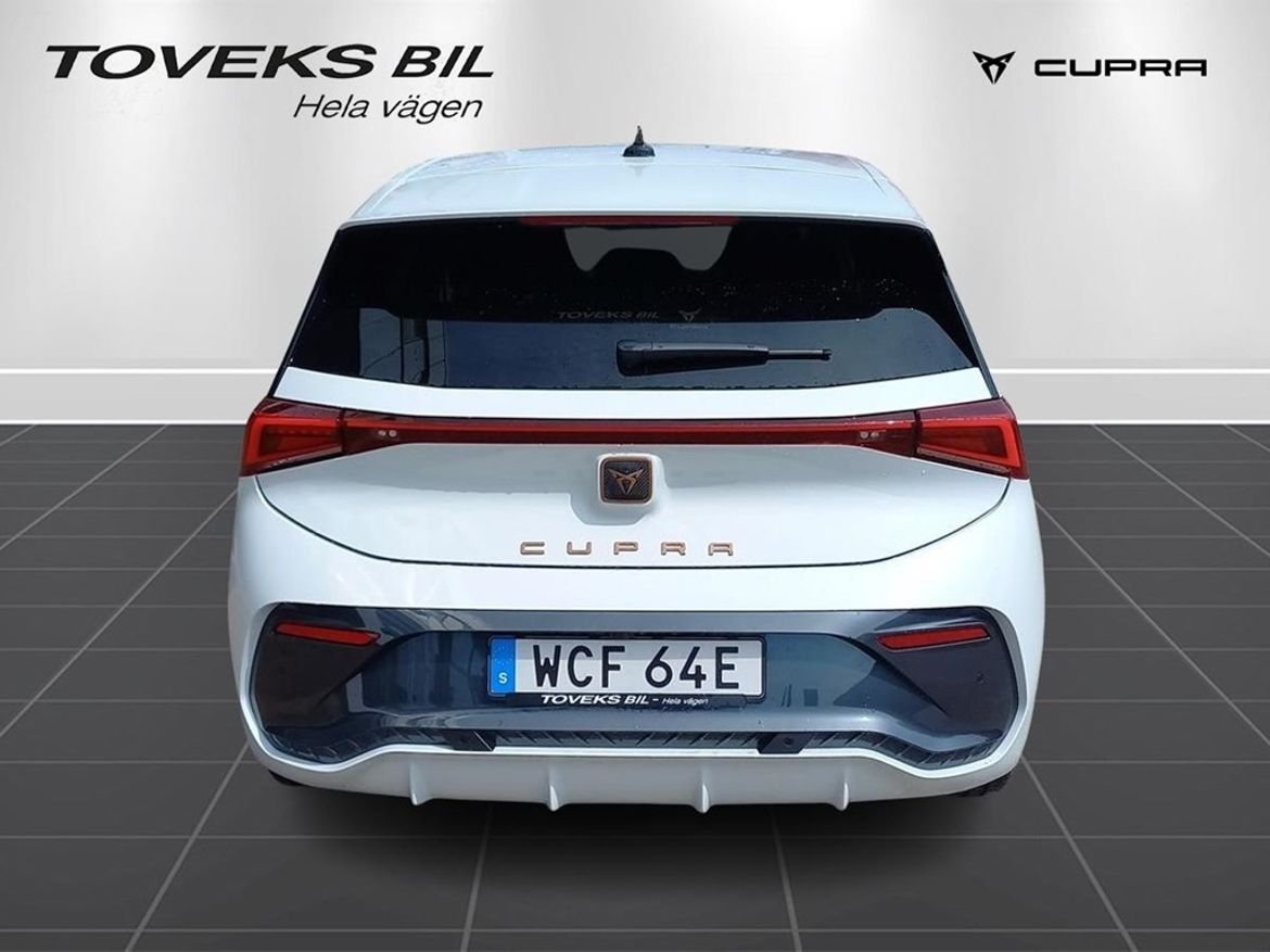 Cupra Born 59 KWH/204 HK - pilot m 2026, bild 5/15