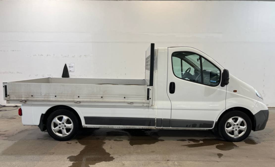 Opel Vivaro 2012, photo 7/10