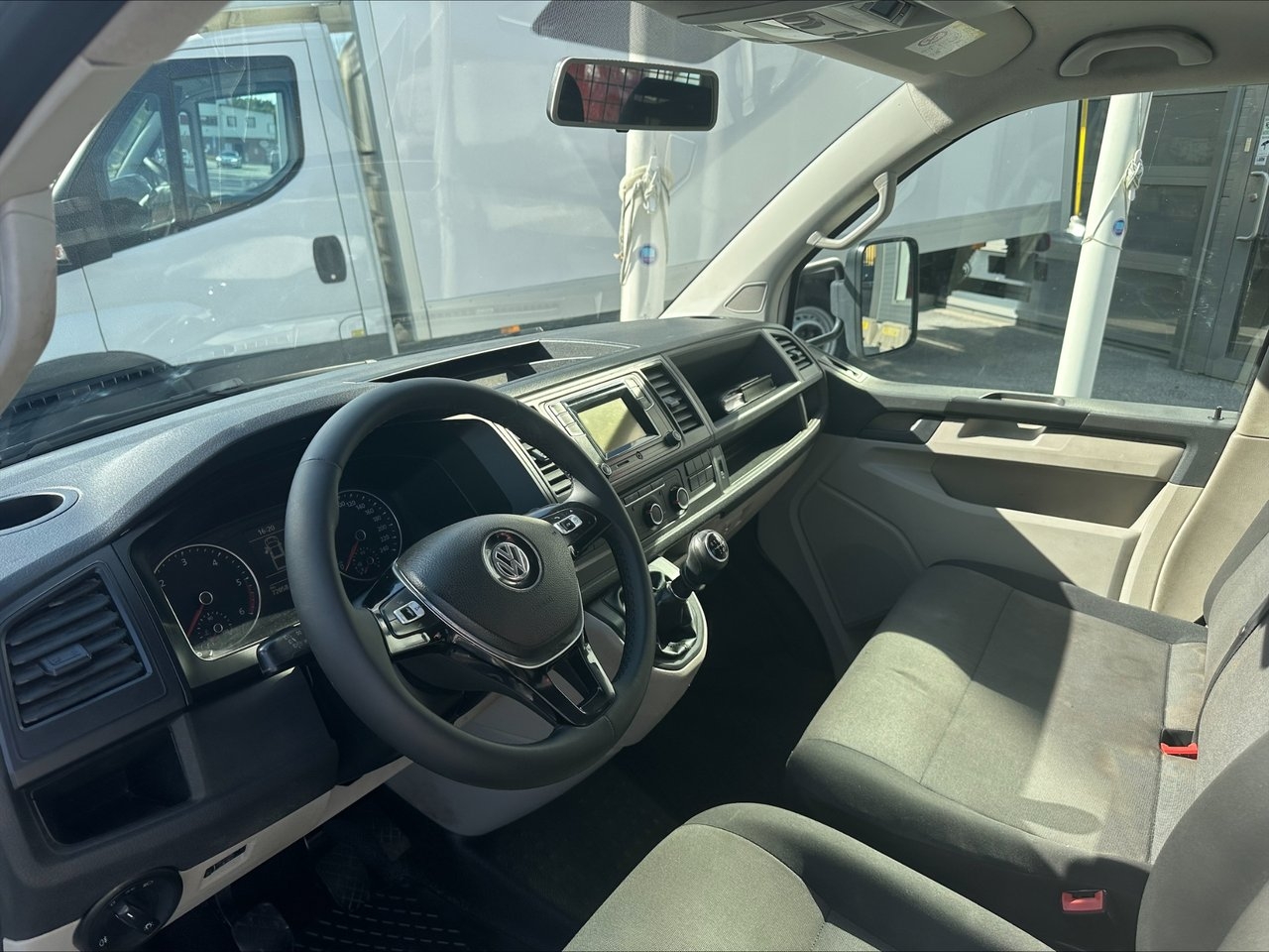 Volkswagen Transporter 2016, bild 7/16