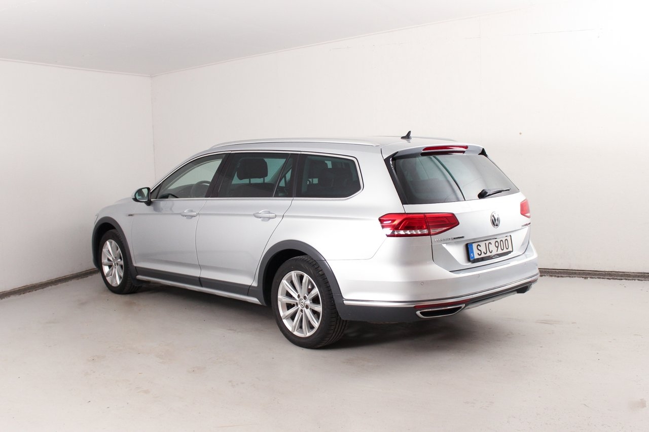 Volkswagen Passat 2017, bild 7/22