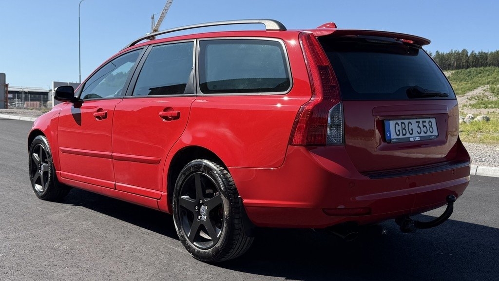 Volvo V50 T5 MOMENTUM R-DESIGN EURO 4 2008, bild 4/10