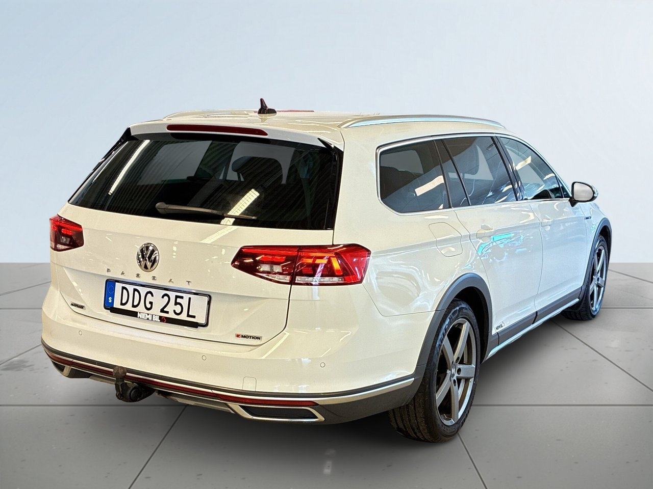 Volkswagen Passat 2020, kuva 6/10