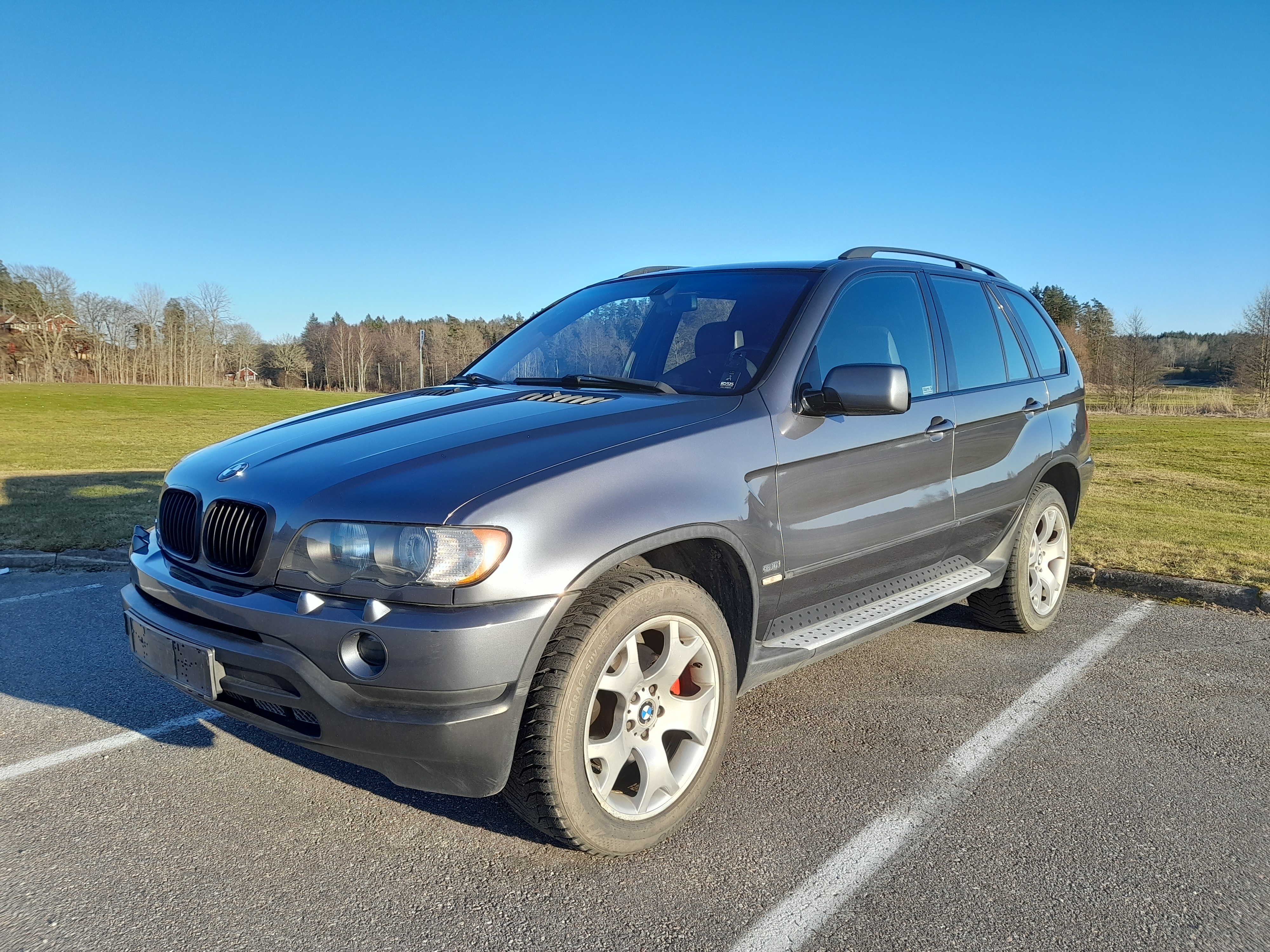 BMW X5 3.0i Manuell 2002, bild 2/7