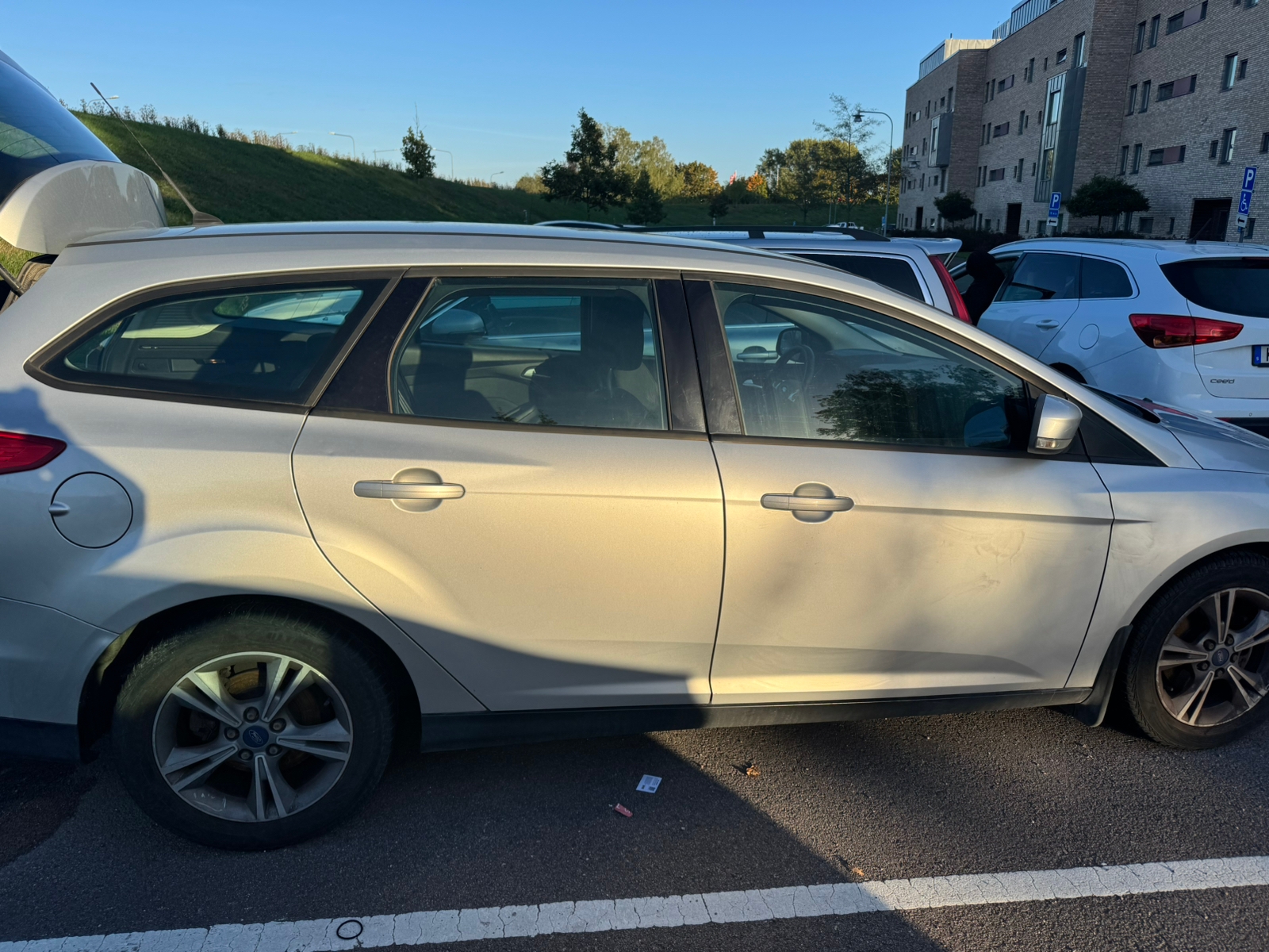 Ford Focus Kombi 1.0 EcoBoost Manuell 2013, bild 3/7