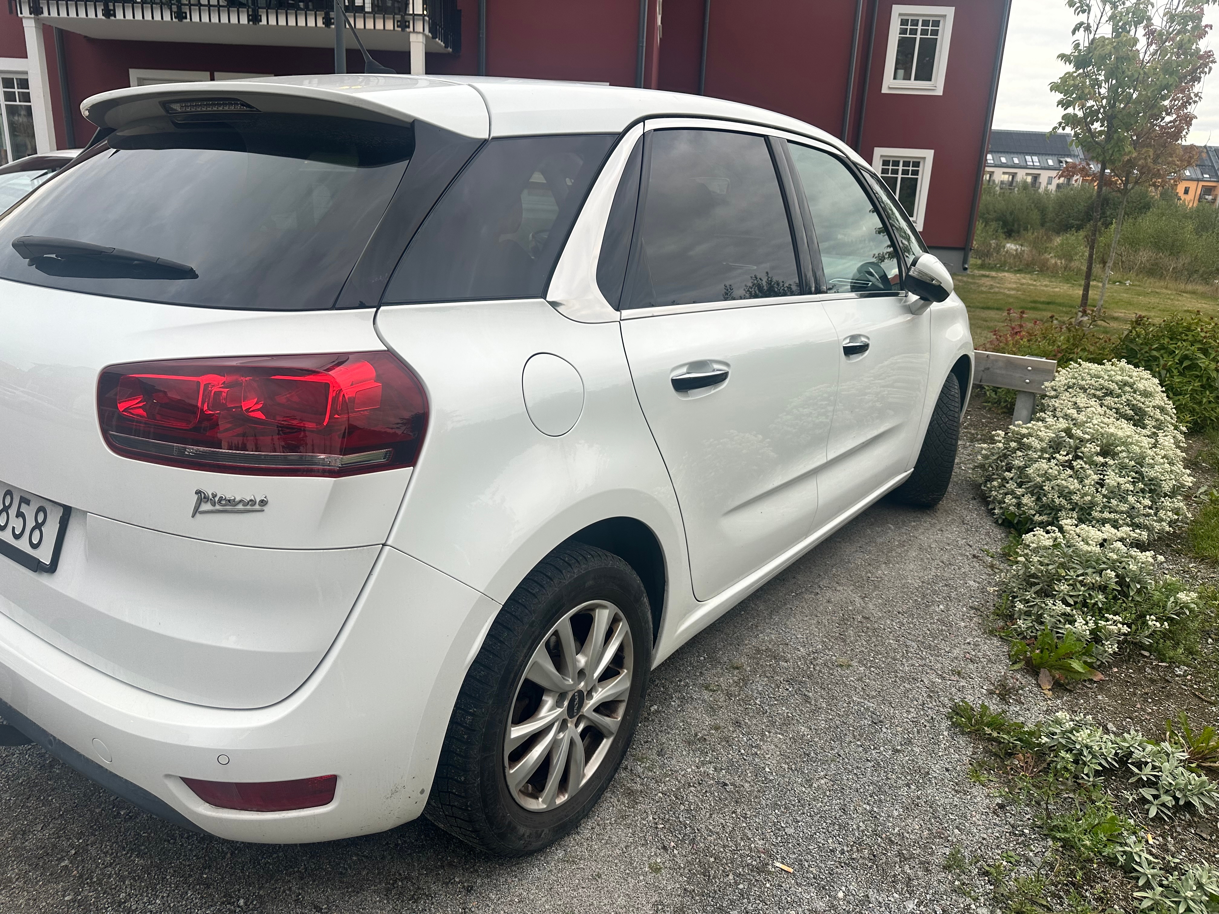 Citroen C4 Picasso 1.6 BlueHDi EAT 2016, bild 2/10