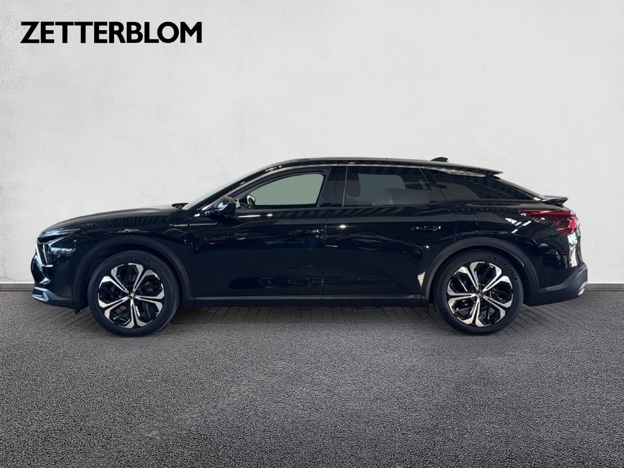 Citroen C5 X X PLUG-IN-HYBRID EAT, 225hk 2022, bild 2/15