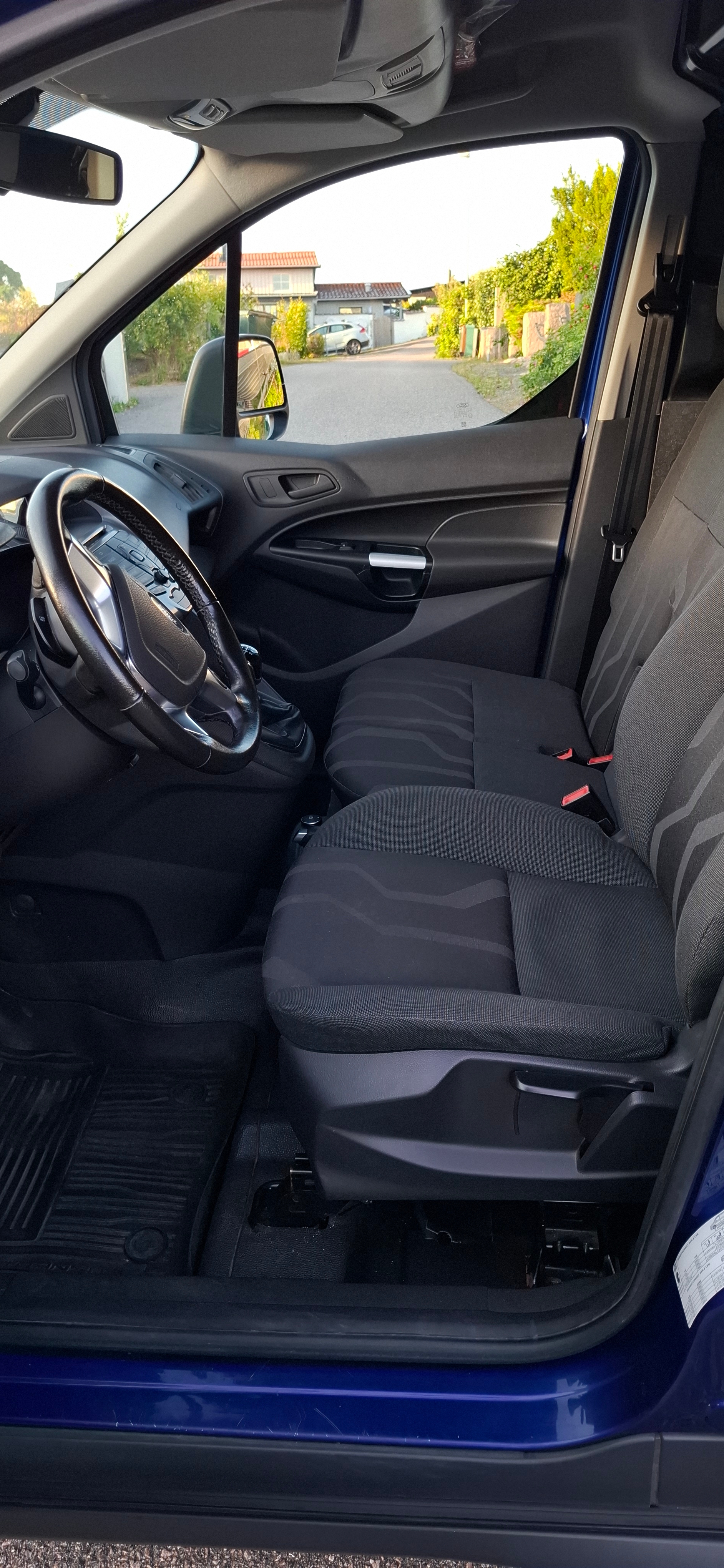 Ford Transit Connect 2017, bild 5/8