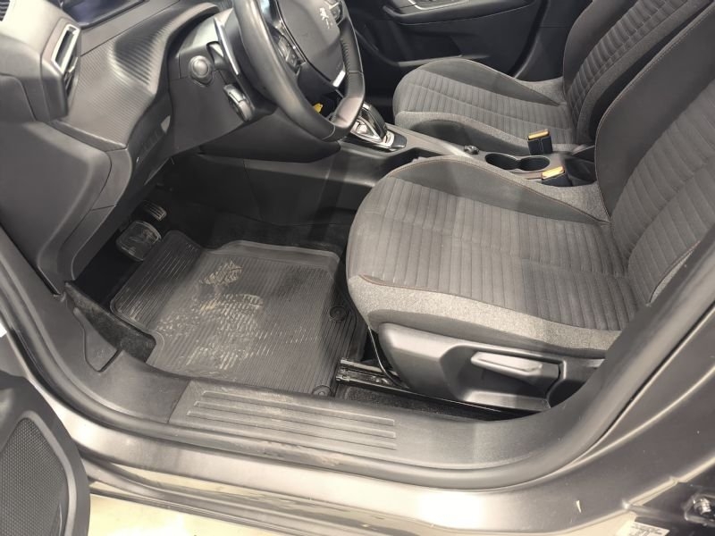 Peugeot 2008 2021, bild 7/10