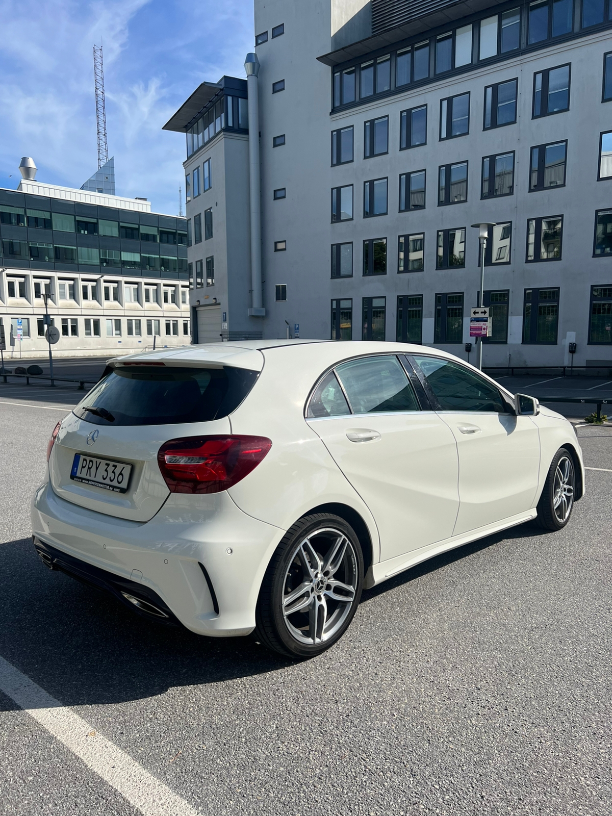 Mercedes-Benz A 180 d 7G-DCT 2018, kuva 5/10