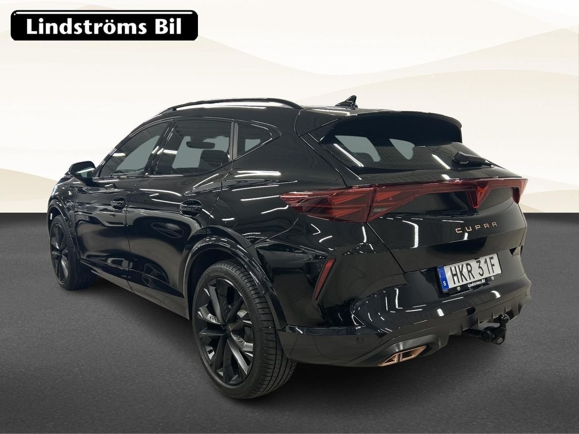 Cupra Formentor E-HYBRID 2025, photo 4/10