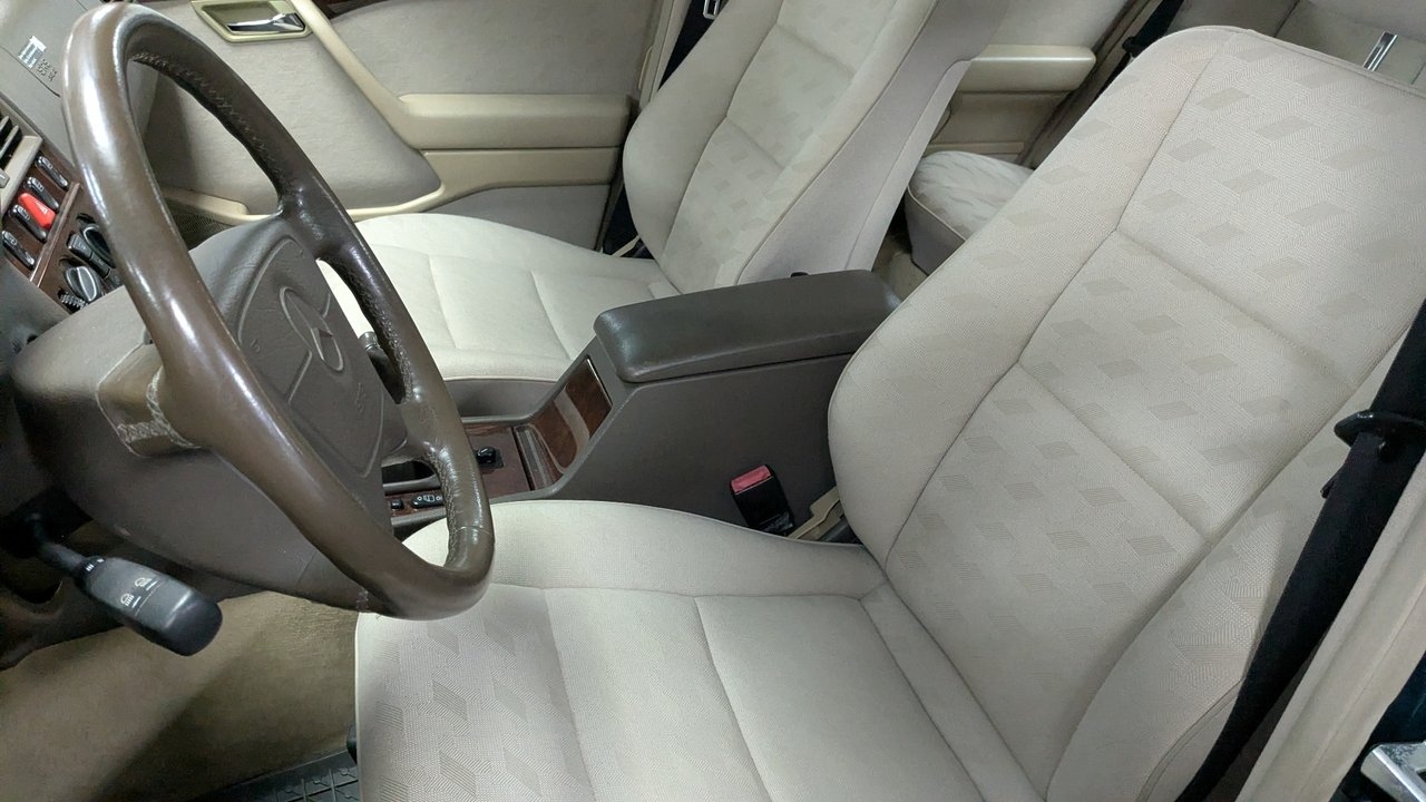 Mercedes-Benz C 1996, kuva 7/8