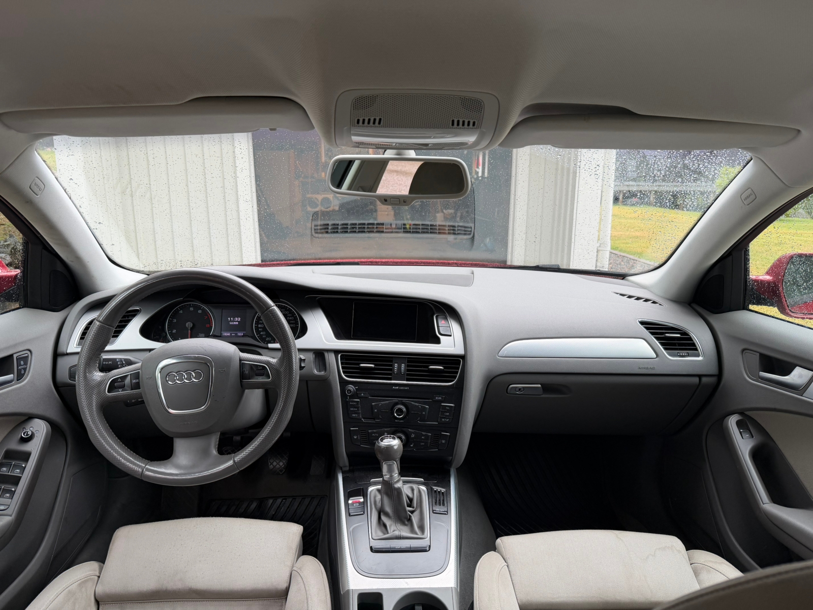 Audi A4 Avant 2.0 TFSI Manuell 2010, bild 7/14