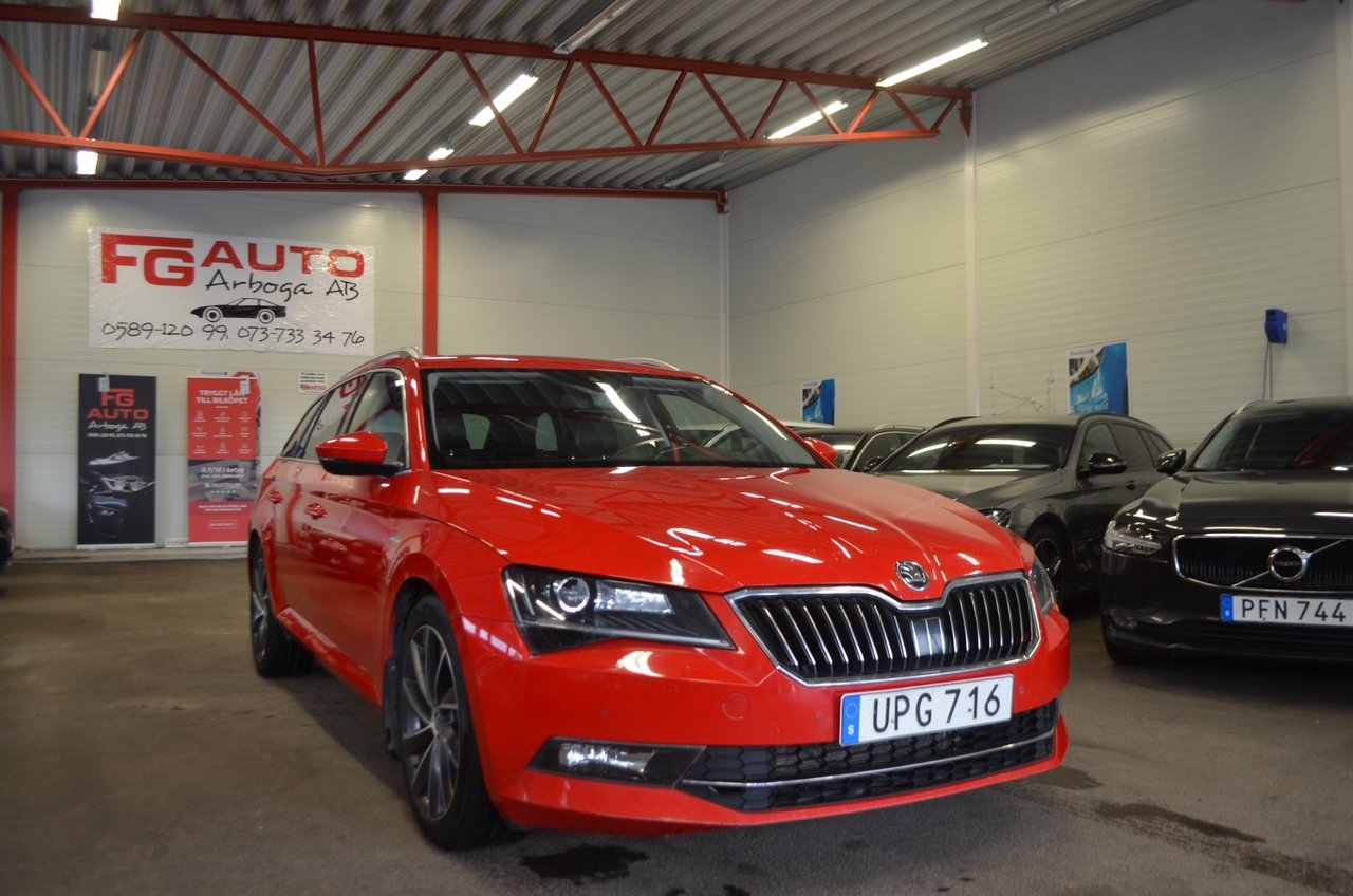 Skoda Superb 2016, bild 4/10