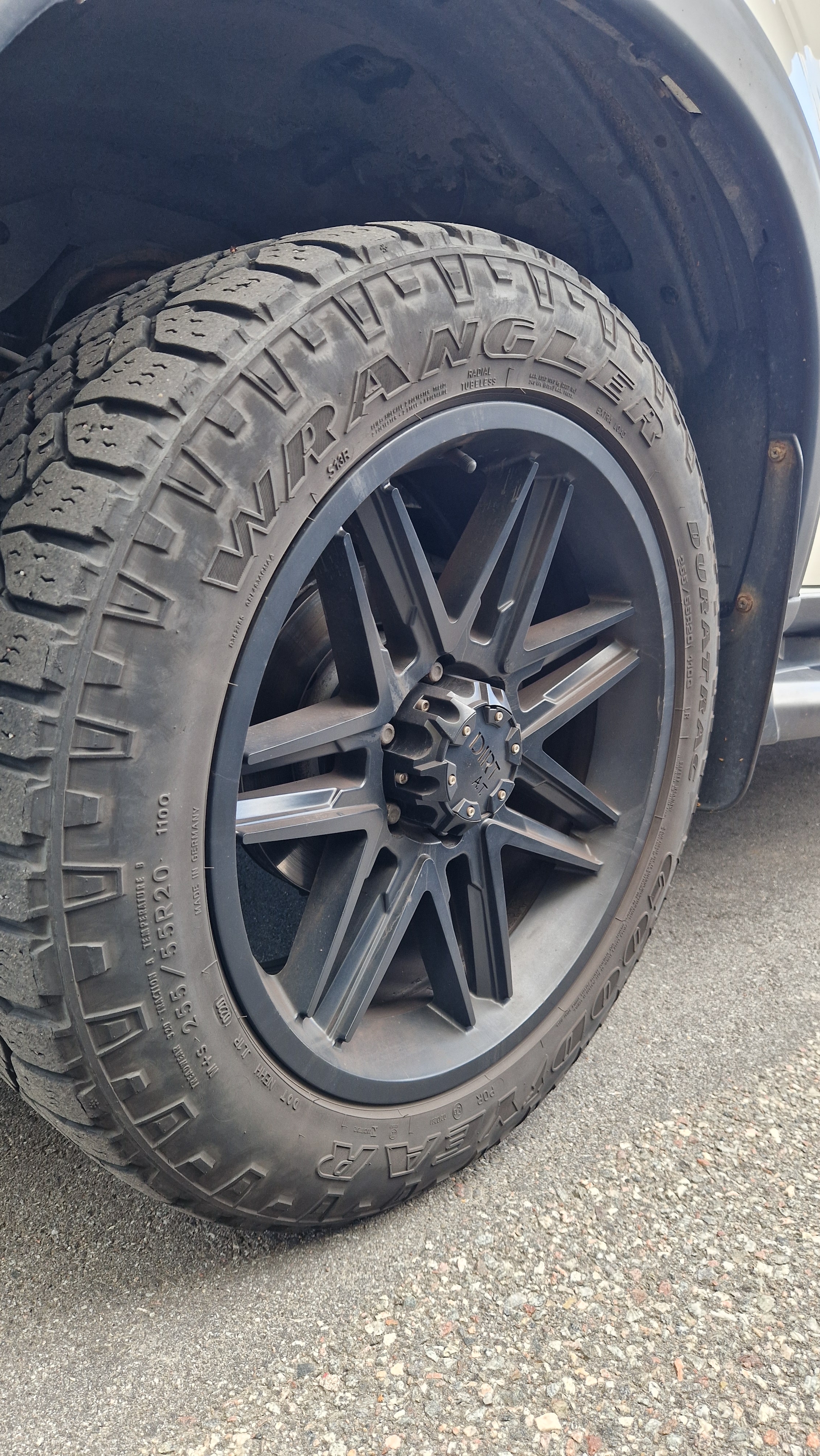 Isuzu D-max Crew Cab 1.9 4WD Automatisk 2017, bild 7/10